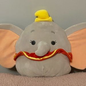 Dumbo squishmallow
